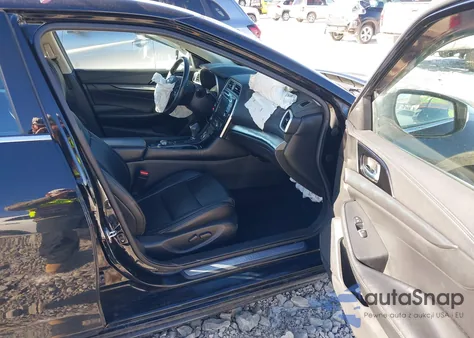 2021 Nissan Maxima Sv Xtronic Cvt from USA, damaged, VIN 1N4AA6CV3MC508727